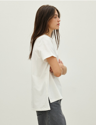 Картинка Футболка біла